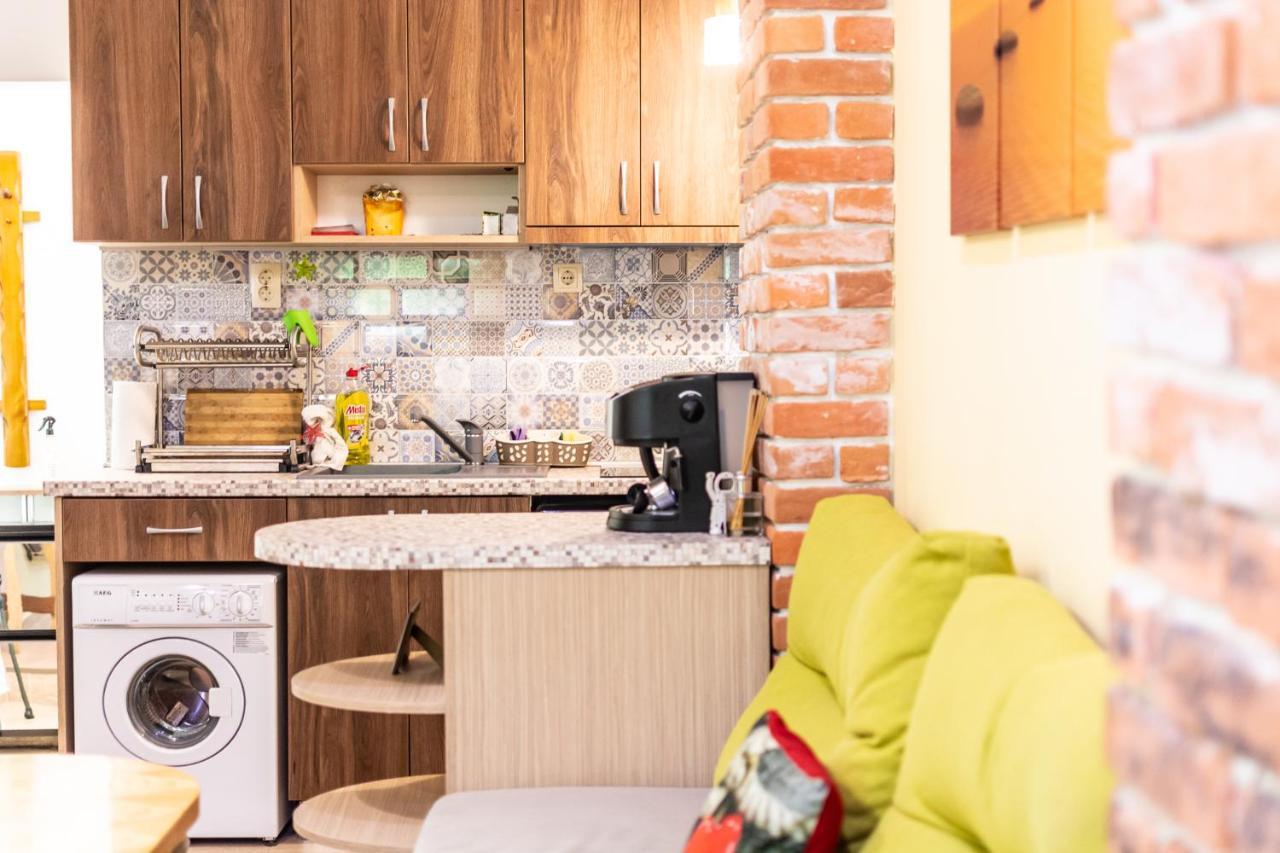 Barcelona Colorful Central Studio W Green Backyard Sofia Exterior foto
